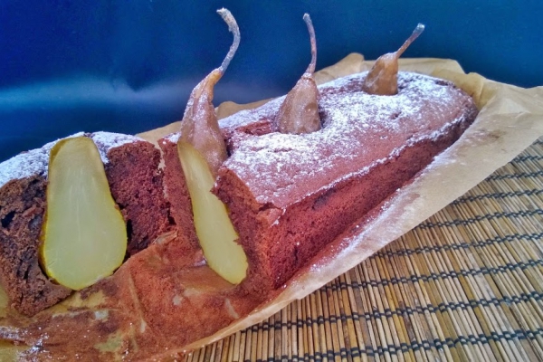Ciemne ciasto z gruszkami / The dark cake with pears