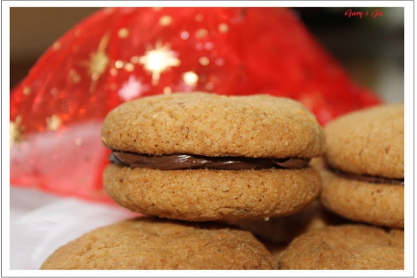 Migdałowe ciasteczka z czekoladą / Almond cookies with chocolate