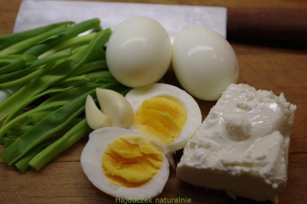Pasta jajeczna pięć przemian