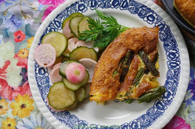 Frittata ze szparagami z airfryera