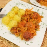 Młoda kapusta z...