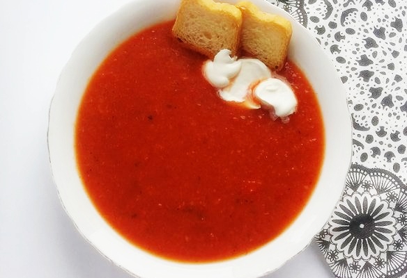 Zupa krem z czerwonych warzyw