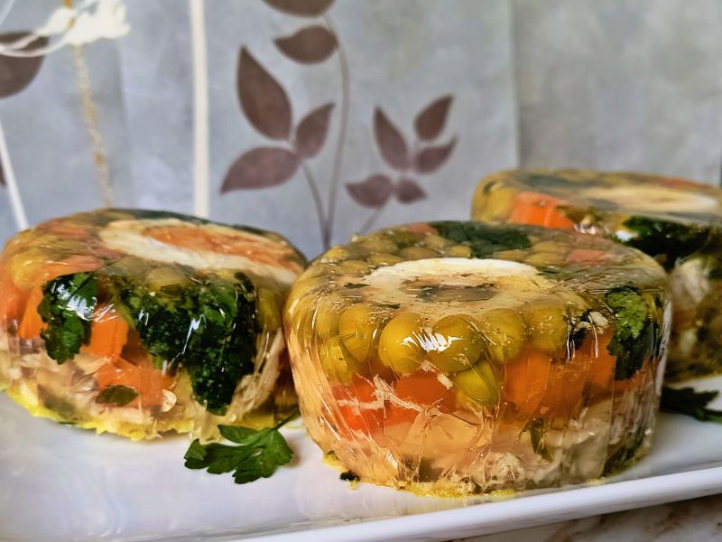 Galareta drobiowa (zimne nóżki)