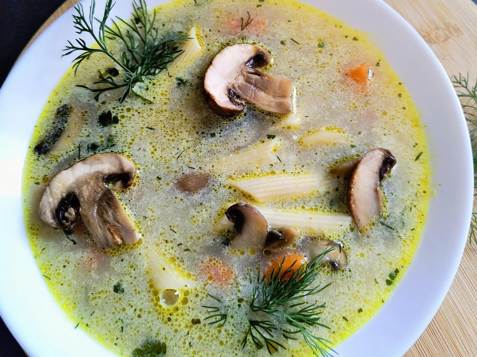 Zupa pieczarkowa