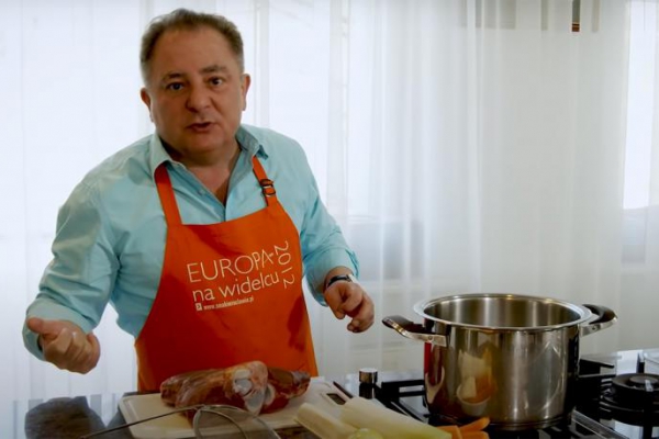 Robert Makłowicz teraz gotuje w internecie. Znany kucharz i krytyk otworzył kanał na YouTube
