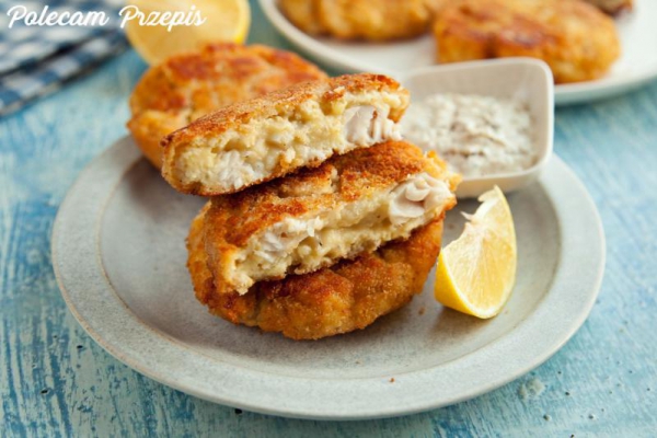 Angielskie fishcake – przepis na pyszne kotleciki z ryby i ziemniaków