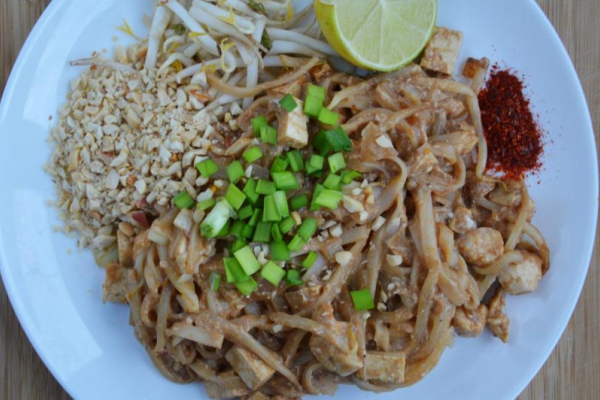 Pad thai z kurczakiem – super pyszny i super szybki