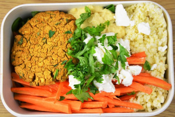 5 pomysłów na wegetariański lunchbox – zdrowe pyszne obiady na wynos bez mięsa