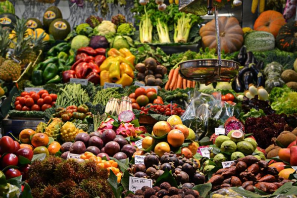 Jak jeść więcej warzyw i owoców – 5 prostych porad na zwiększenie roślin w diecie
