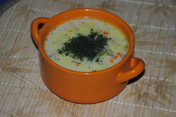Zupa szparagowa z lanymi kluseczkami