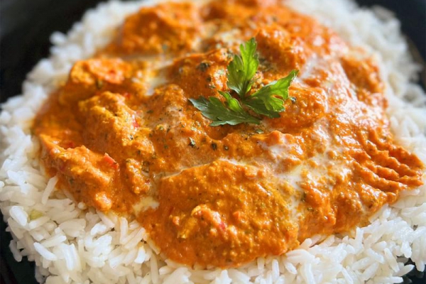 Butter chicken – klasyk kuchni indyjskiej (niskokaloryczny)