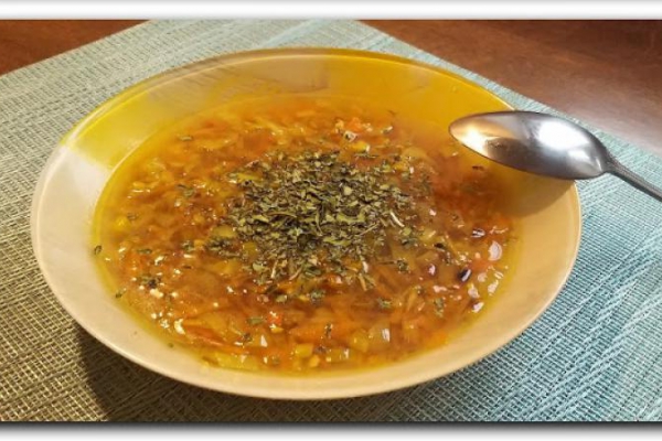 Jarzynowa zupa imbirowa