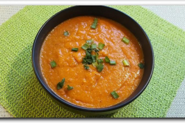 Zupa-krem marchewkowo-pomidorowa z kaszą jaglaną