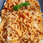 Spaghetti w kremowym...