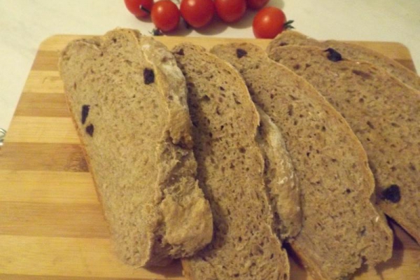Chleb żytnio - pszenny na drożdżach