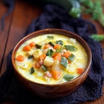 Zupa z cukinią, porem i...