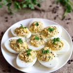 Jajka faszerowane anchois