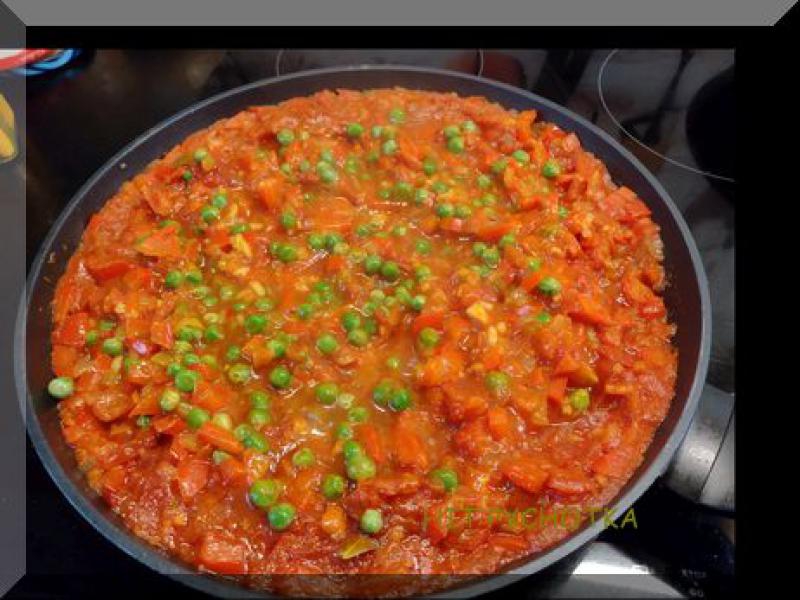 PAELLA Z KREWETKAMI