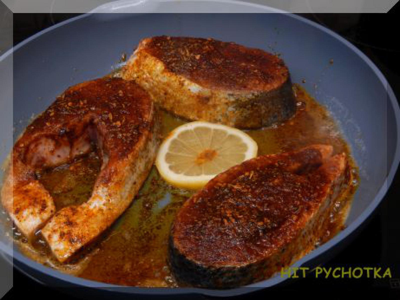 DZWONKO LUB PŁAT ŁOSOSIA Z PATELNI