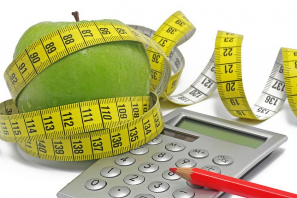 Dieta Ketogeniczna a Kalkulator Kalorii – Czy Musimy Liczyć Kalorie Na Tej Diecie?