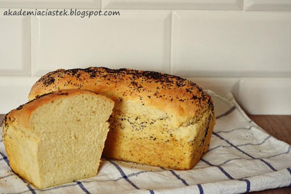 Chleb pszenny na tradycyjnych drożdżach