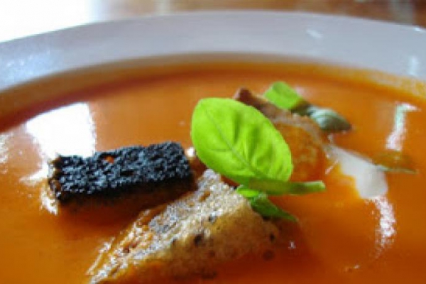 Zupa-krem z suszonych pomidorów