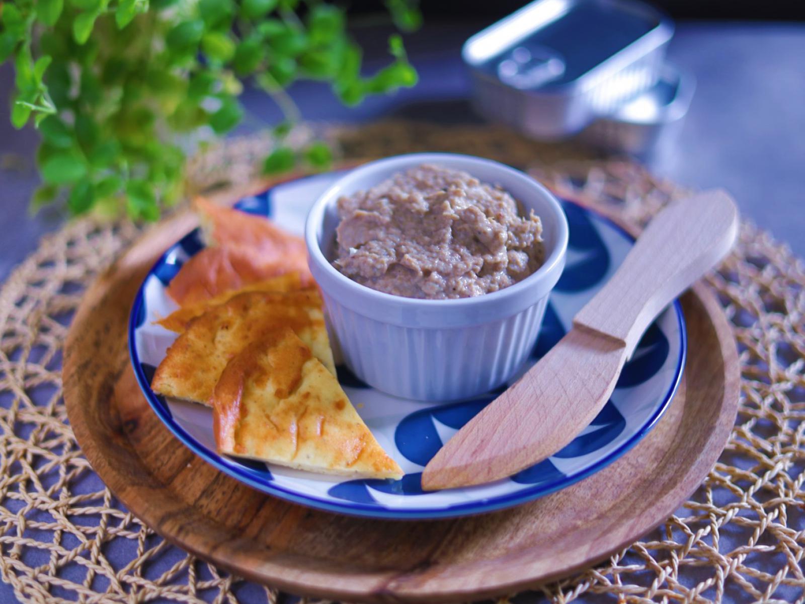 Zdrowa pasta sardynkowa do kanapek (KETO, carnivore), czyli pasztet rybny z sardynek