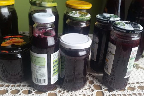 Sok z ciemnych winogron ( 2 wersje)