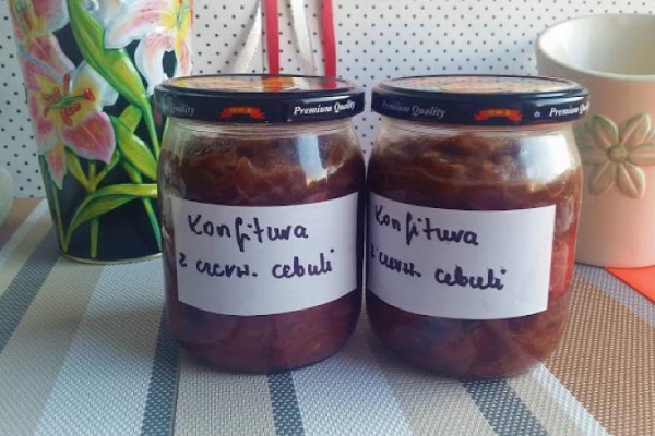 Konfitura (sos) z czerwonej cebuli