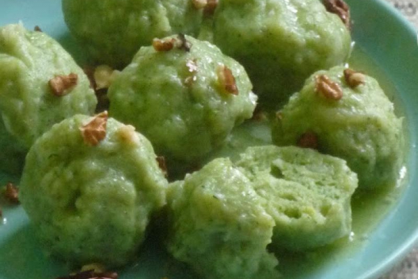 Bezglutenowe brokułowe knedle. Gluten-free broccoli dumplings.