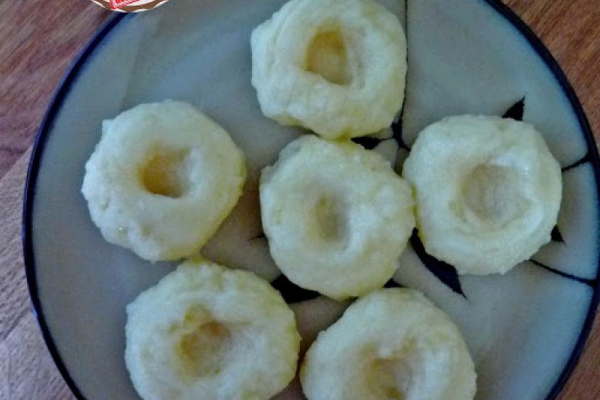 Kluski śląskie. Silesian potato dumplings (gluten-free).