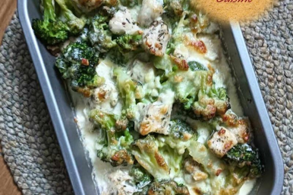 Zapiekanka brokułowa. Broccoli casserole.