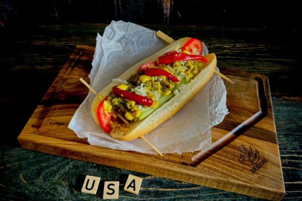 Chicago Dog Hot Dog z Chicago w USA