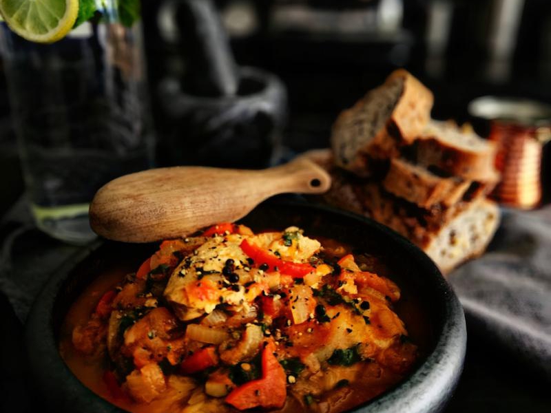 Chakhokhbili – Gruziński gulasz z kurczaka i ziół