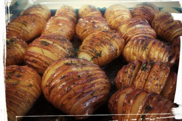 Ziemniaki po szwedzku pieczone harmonijkowe