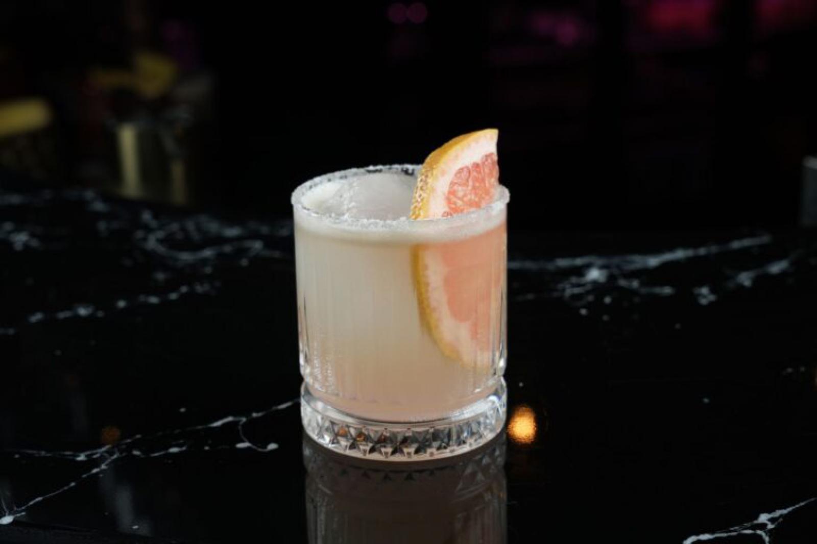 Drinki z tequilą inne niż Margarita: 6 prostych przepisów z cytrusami