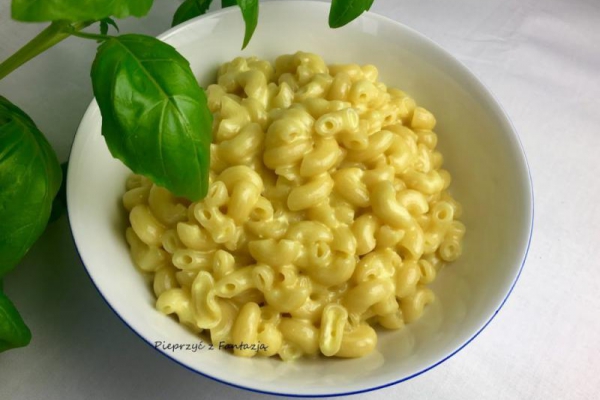 Domowy mac&cheese (makaron z serem)