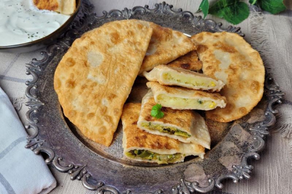 Bolani – afgański chlebek faszerowany