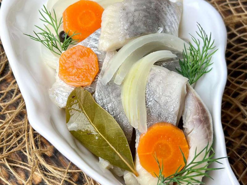 Śledzie w occie – klasyczne na Wigilię