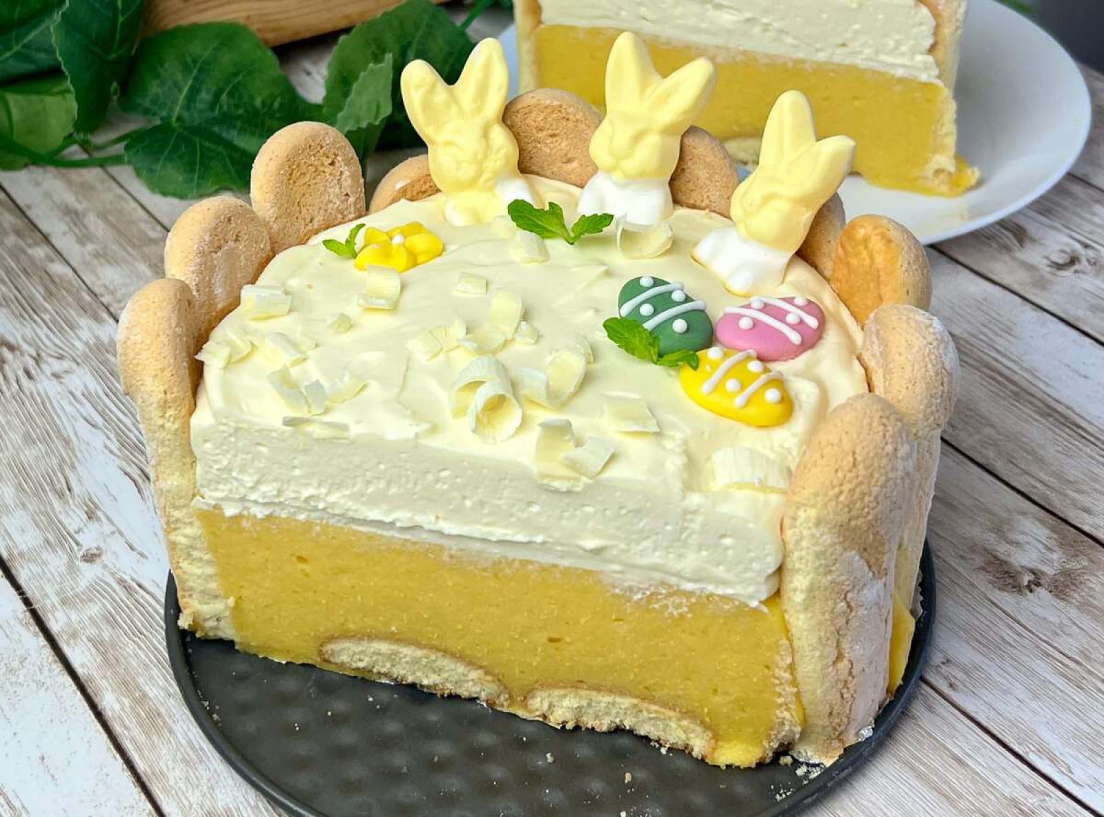 Ciasto wielkanocne z mango i zajączkami