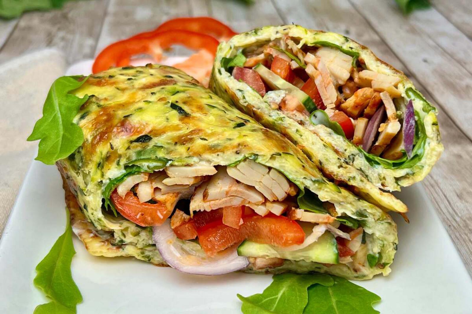 Wrap z cukinii z kurczakiem