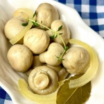 Pieczarki marynowane –...