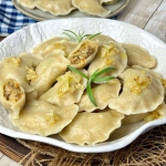 Pierogi z kapustą i...