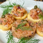 Tatar z łososia –...