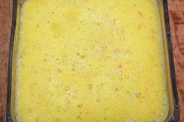 Smoothie pomarańczowo-selerowe z kurkumą