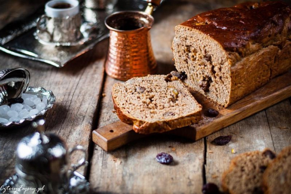 Żulik – słodki turecki chleb