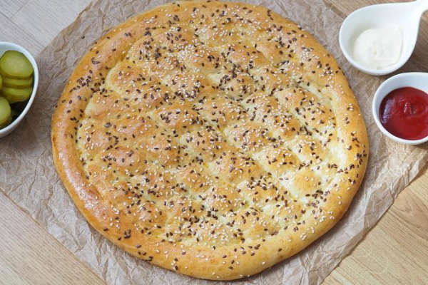 Turecki chleb Pide – Ramadan Pidesi