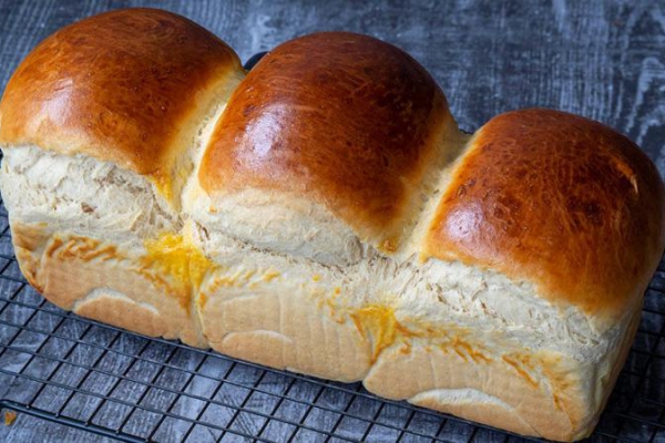 Japoński chleb Hokkaido (chleb mleczny)