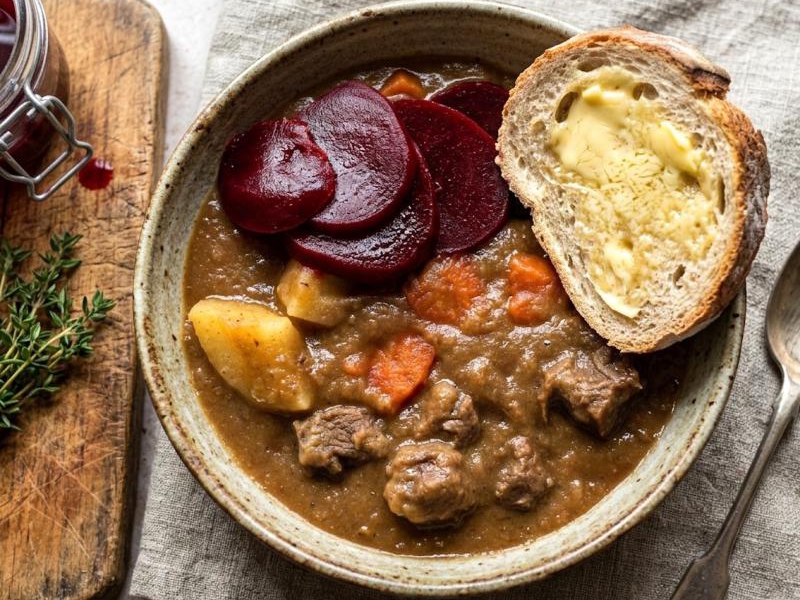 Scouse – sycący angielski gulasz z Liverpoolu