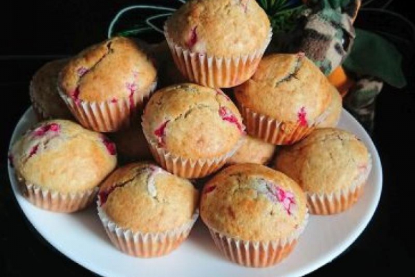 Muffinki z czerwoną porzeczką i mascarpone